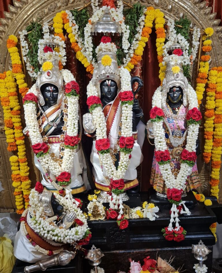 ಗರದ ನೇಕಾರ ಬೀದಿಯ ಶ್ರೀ ಕೋದಂಡ ರಾಮಚಂದ್ರ ಸ್ವಾಮಿ