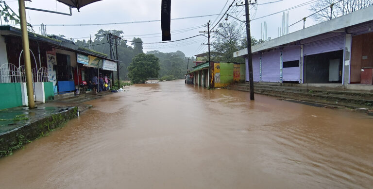 ಶೃಂಗೇರಿಯಲ್ಲಿ ವರುಣನ ಆರ್ಭಟ ತುಂಗಾನದಿಯಲ್ಲಿ ಪ್ರವಾಹ