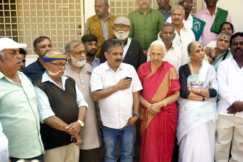 ಮುಖ್ಯಮಂತ್ರಿ ಒತ್ತಾಯದ ಮೇರೆಗೆ ಶರಣಾಗತಿ ಬೆಂಗಳೂರಿಗೆ ಶಿಷ್ಟ್