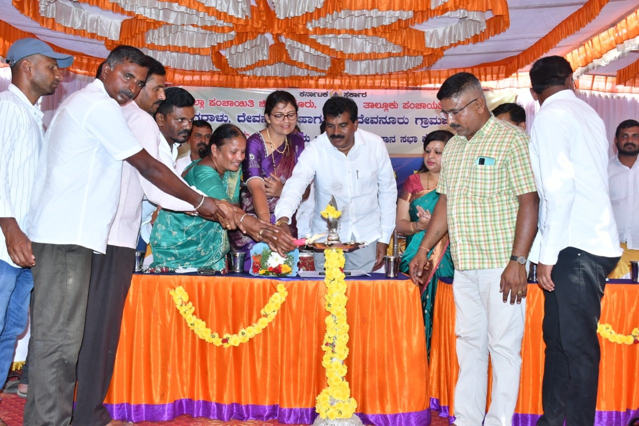 ಕಾರ್ಯಾಂಗ-ಶಾಸಕಾಂಗ ಒಗ್ಗಟ್ಟಾಗಿ ಕೆಲಸ ಮಾಡಿದಾಗ ಸರ್ಕಾರದ ಯೋಜನೆ ಜನರ ಮನೆಬಾಗಿಲಿಗೆ