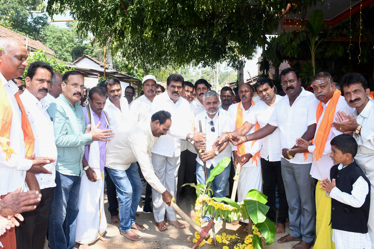 1 ಕೋಟಿ ರೂ ವೆಚ್ಚದಲ್ಲಿ ಎಂಎಂಡಿ ಹಳ್ಳಿ ರಸ್ತೆ ಡಾಂಬರೀಕರಣ