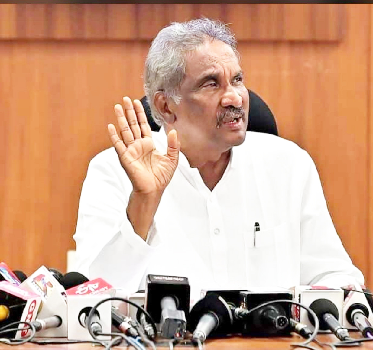 ಮಳೆಗಾಲದಲ್ಲಿ ಅನಾಹುತ ತಡೆಯಲು ಅಧಿಕಾರಿಗಳ-ಸಿಬ್ಬಂದಿ ಒಳಗೊಂಡ ತಂಡ ರಚನೆ