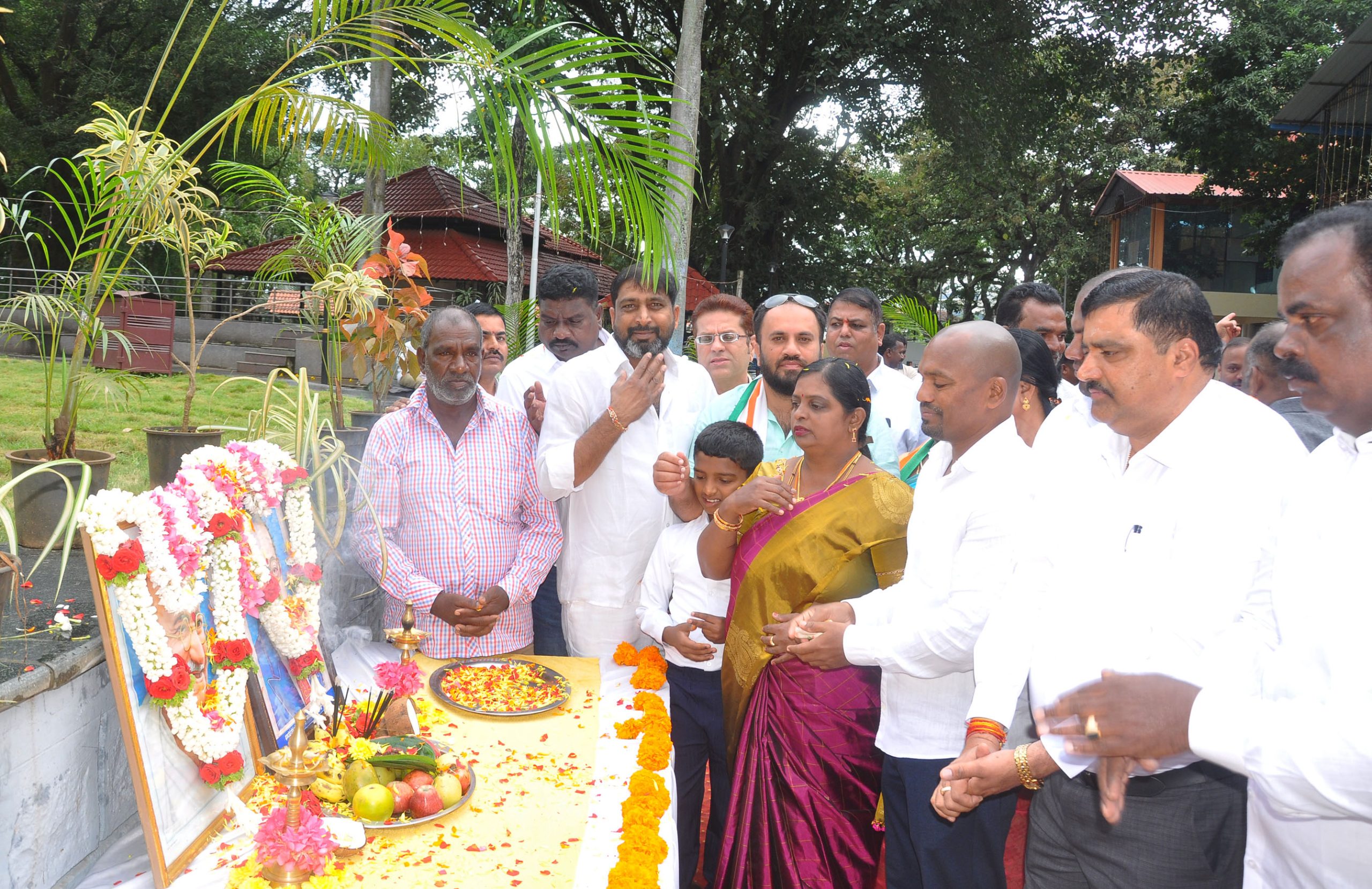 ಸ್ವಾತಂತ್ರ್ಯ ಹೋರಾಟದಲ್ಲಿ ತ್ಯಾಗ ಬಲಿದಾನ ಮಾಡಿದವರನ್ನು ಸ್ಮರಿಸಬೇಕು