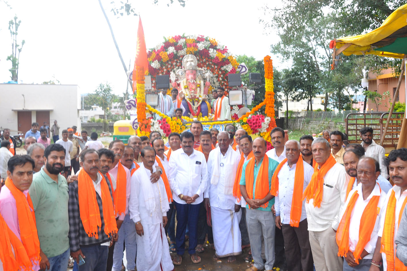 ಧಾರ್ಮಿಕವಾಗಿ ಸರ್ವರನ್ನೂ ಒಗ್ಗೂಡಿಸುವುದೇಗಣೇಶೋತ್ಸವದ ಉದ್ದೇಶ