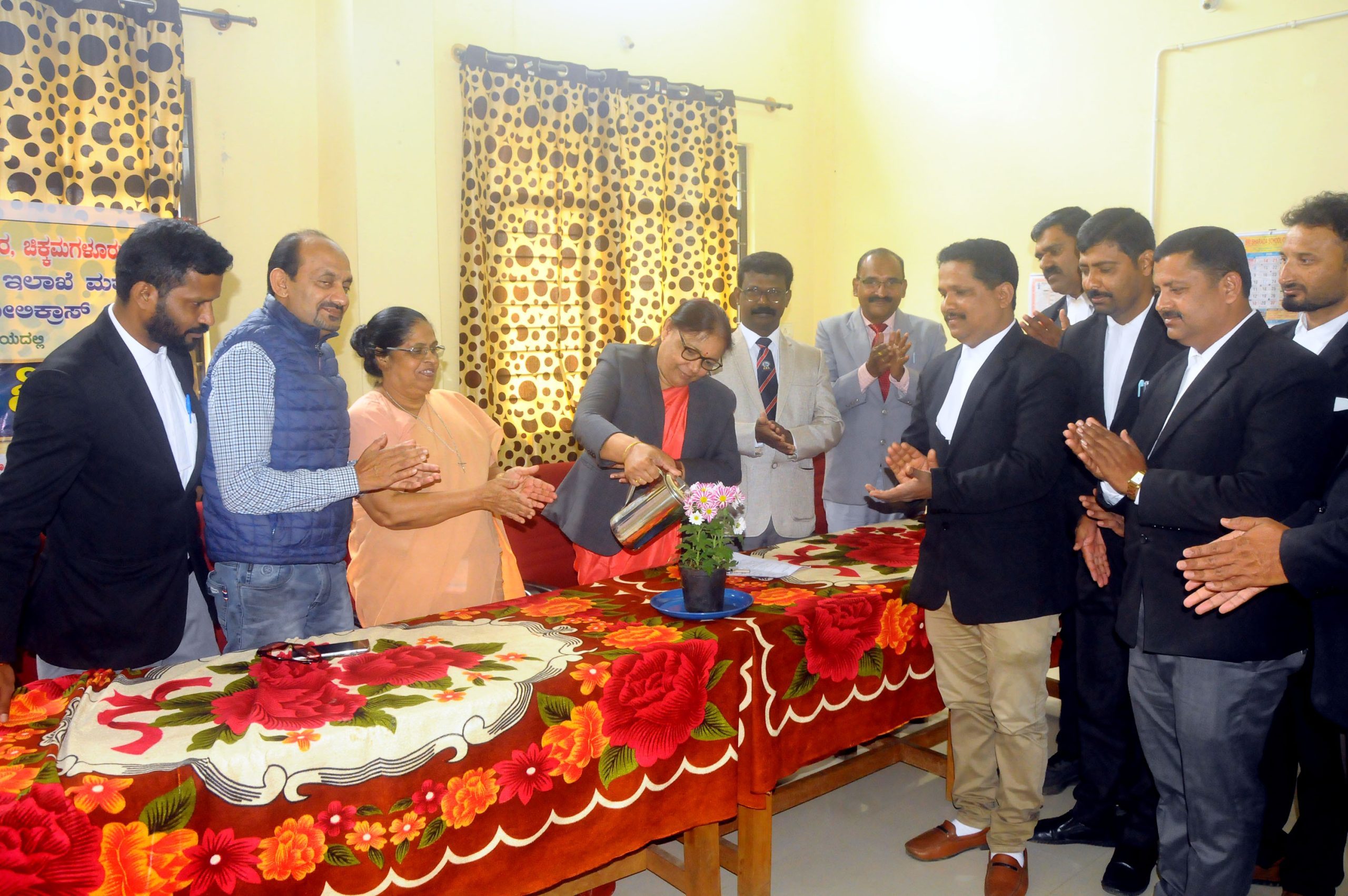 ರಕ್ತದಾನ ಜೀವ ಉಳಿಸುವ ಮಹತ್ವಾದಾನ