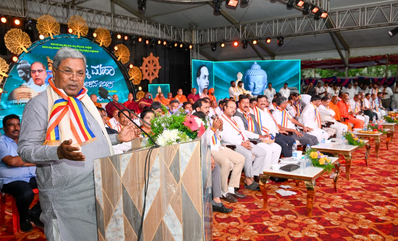 ಸಮಸಮಾಜ ನಿರ್ಮಾಣಕ್ಕೆ ಪ್ರತಿಯೊಬ್ಬರಿಗೂ ಆರ್ಥಿಕ ಶಕ್ತಿ ಅಗತ್ಯ